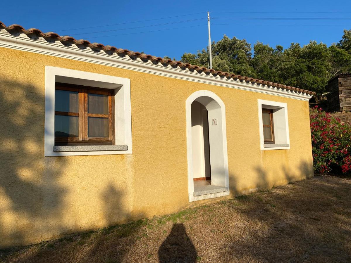 Li Paduleddi Country Guest House Olbia Bagian luar foto